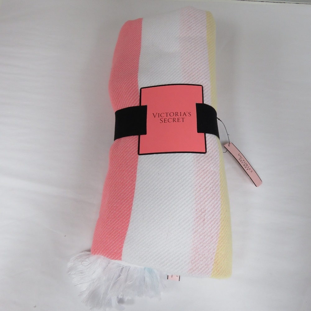 New Victoria's Secret Striped Cotton 50x60 throw